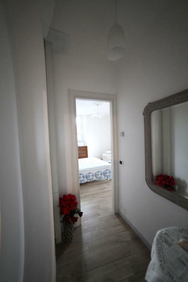 B&B Agora Sarzana Ngoại thất bức ảnh