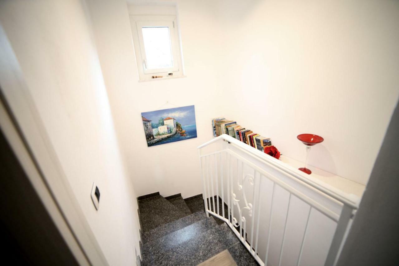 B&B Agora Sarzana Ngoại thất bức ảnh